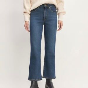 Everlane The Kick Crop Jean in Dark Indigo Blue Size 31. NWT
